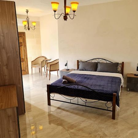 Splendid House Victoria Gozo Exterior foto